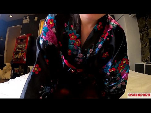 ❤️ Ngoanana e monyane oa cosplay o rata thobalano ho orgasm ka squirt ho pere le blowjob. Ngoanana oa Asia ea nang le malinyane a moriri le matete a matle ka moaparo oa setso oa Majapane ka har'a video ea boits'oaro e bonts'ang ho pholla litho tsa botona kapa botšehali ho li-fuck toys. Sakura 3 OSAKAPORN. rona ﹏